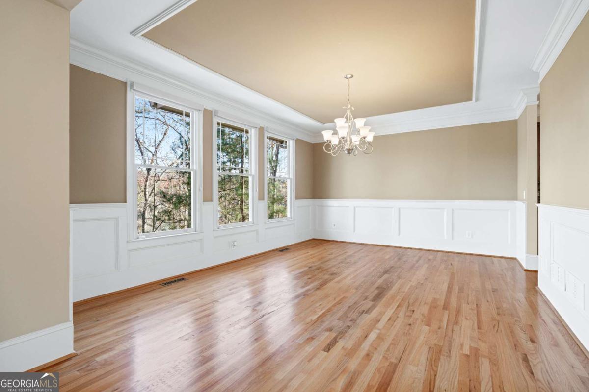 118 Lakeview CIR