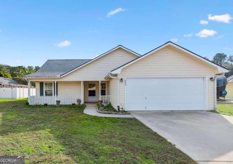 Photo of 233 S Lake Forest Drive, Kingsland, GA 31548 (MLS # 10669615)