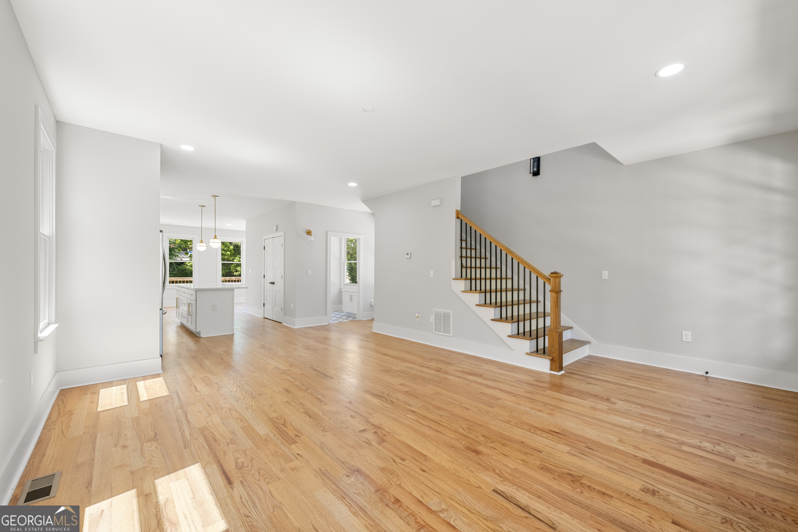 110 Hogue ST