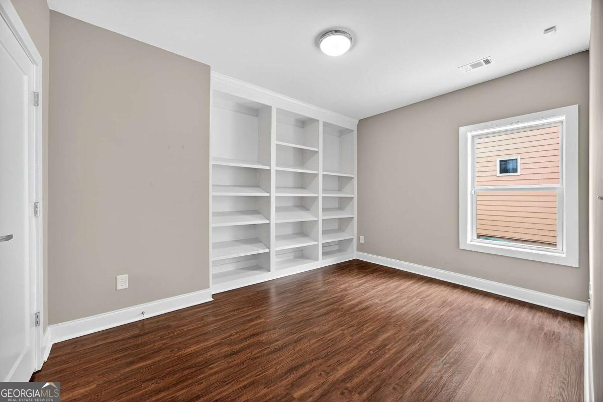 Eastside Walk - Residential