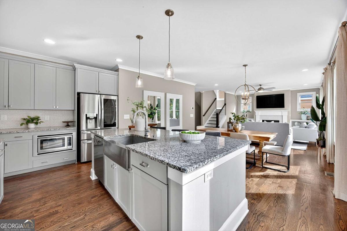 Eastside Walk - Residential