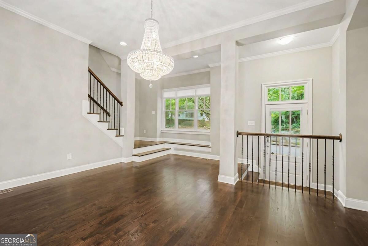 257 Cole ST NE