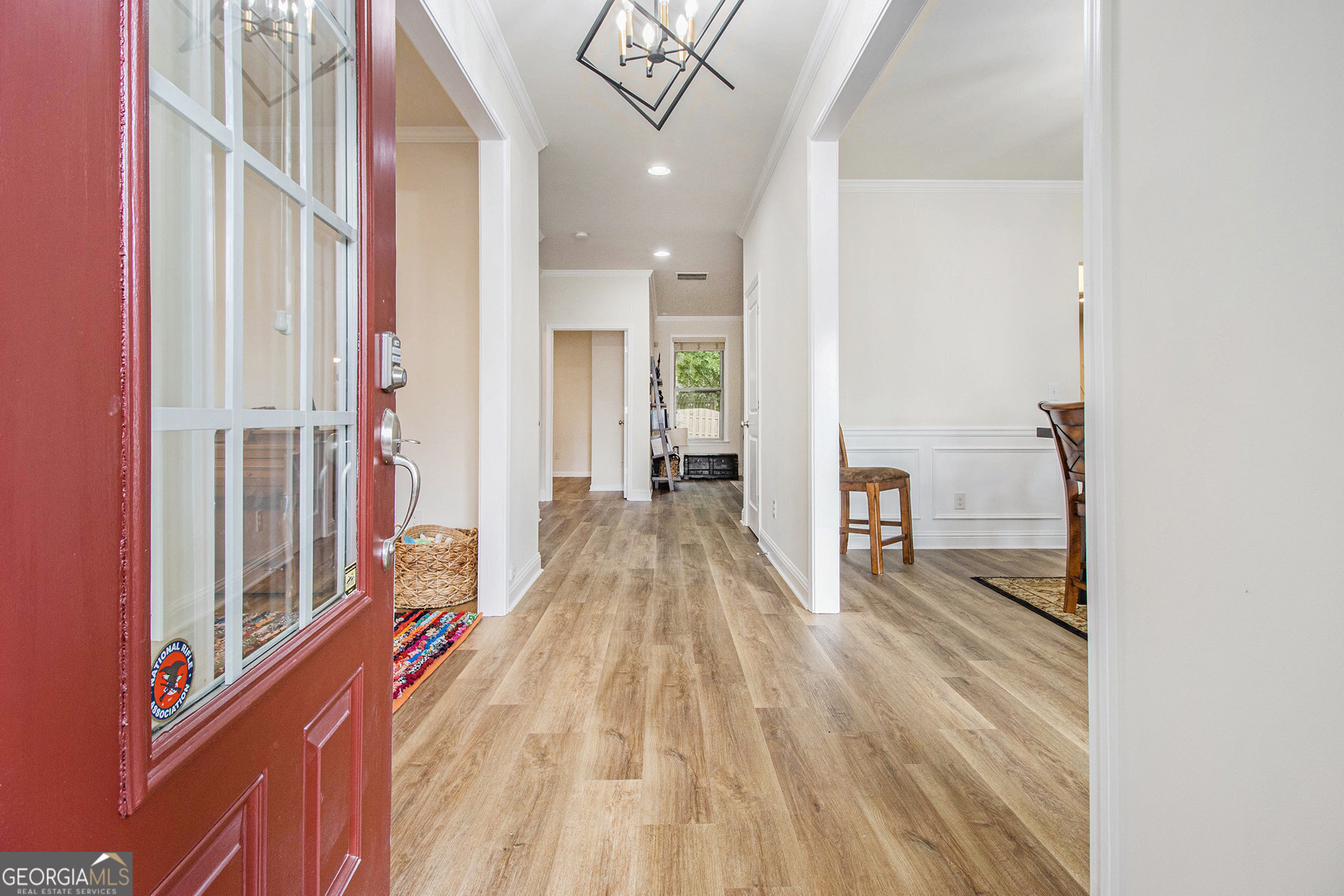 218 3rd AVE