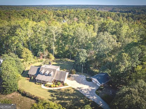 A home in Newnan