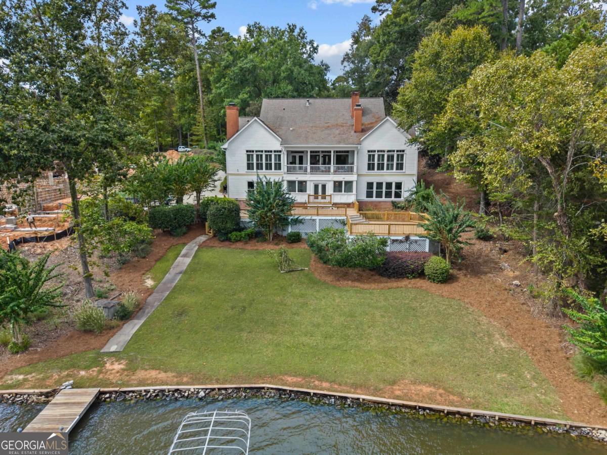 1651 Lighthouse CIR