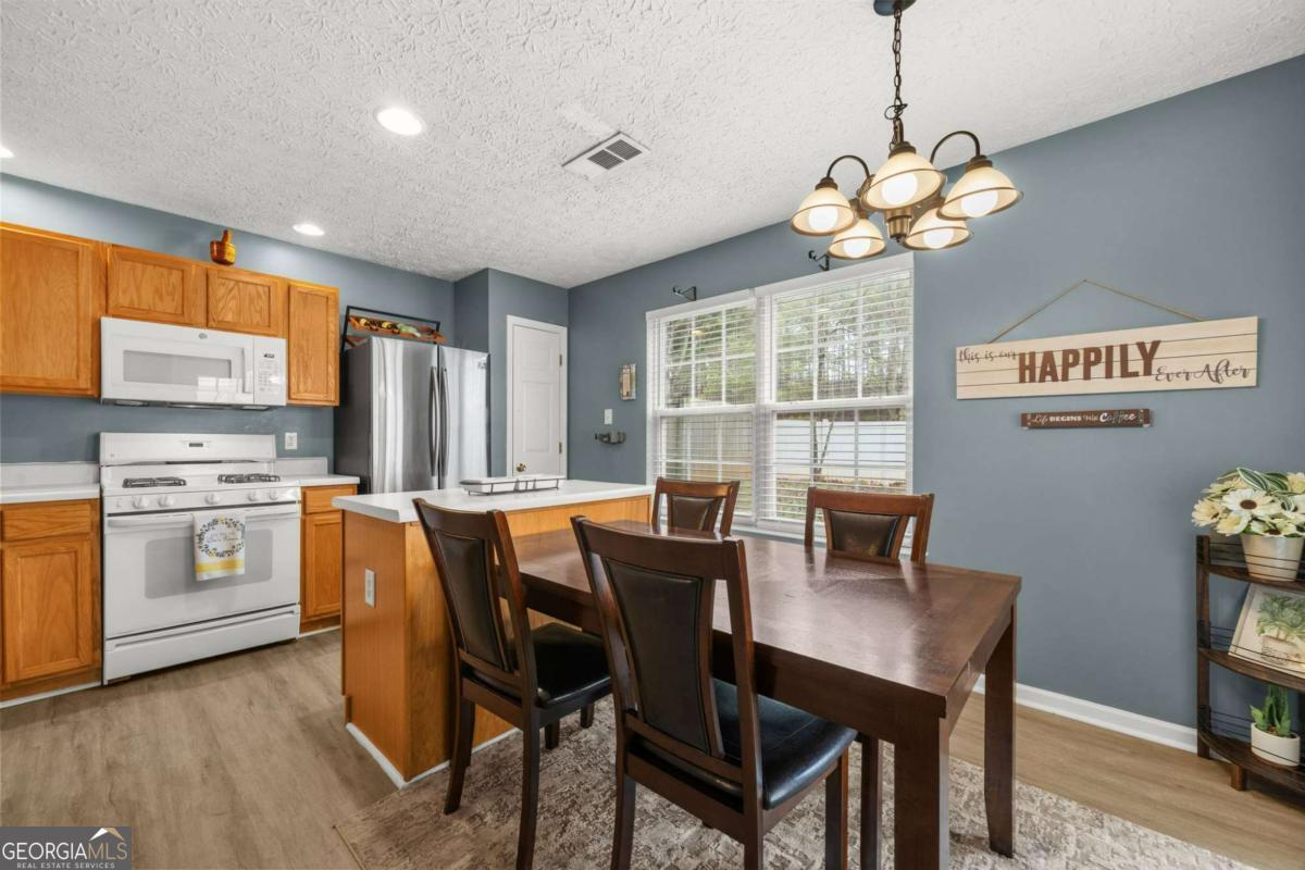 188 Ilex DR