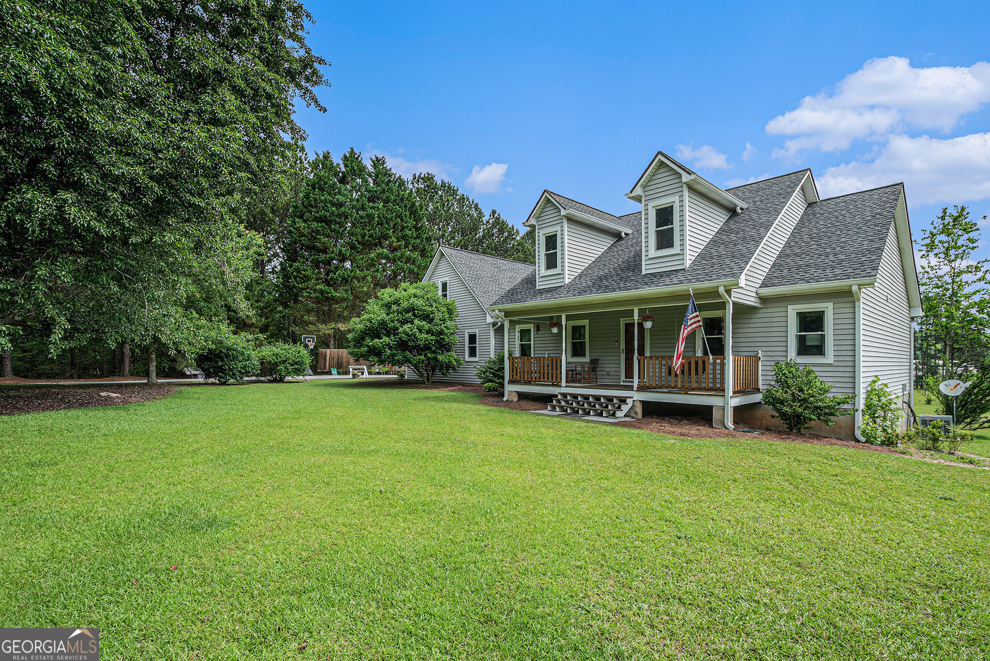 225 W Union Grove CIR