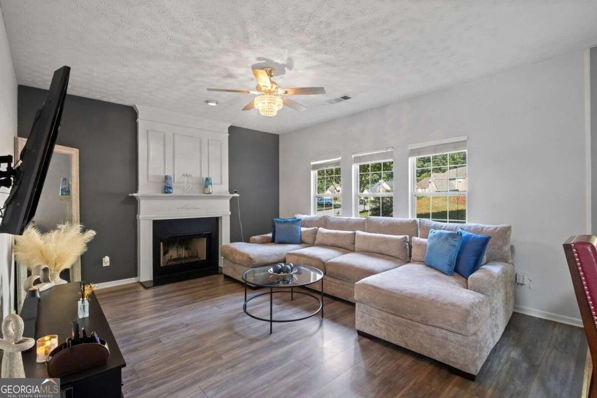 473 Concord CIR