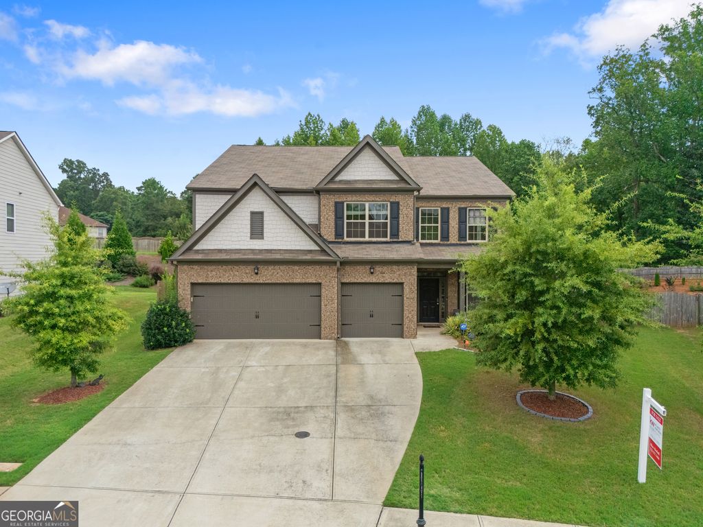 Photo of 5510 Bristlecone Pine Way, Cumming, GA 30040 (MLS # 10653310)