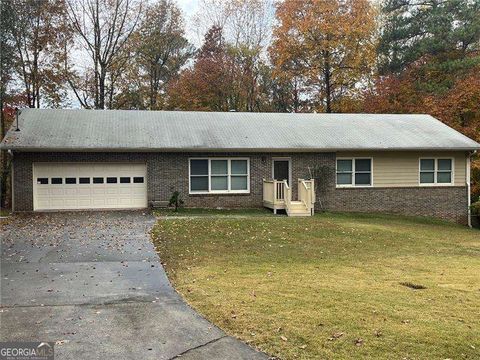 5052 Glaze DR Dunwoody GA 30360