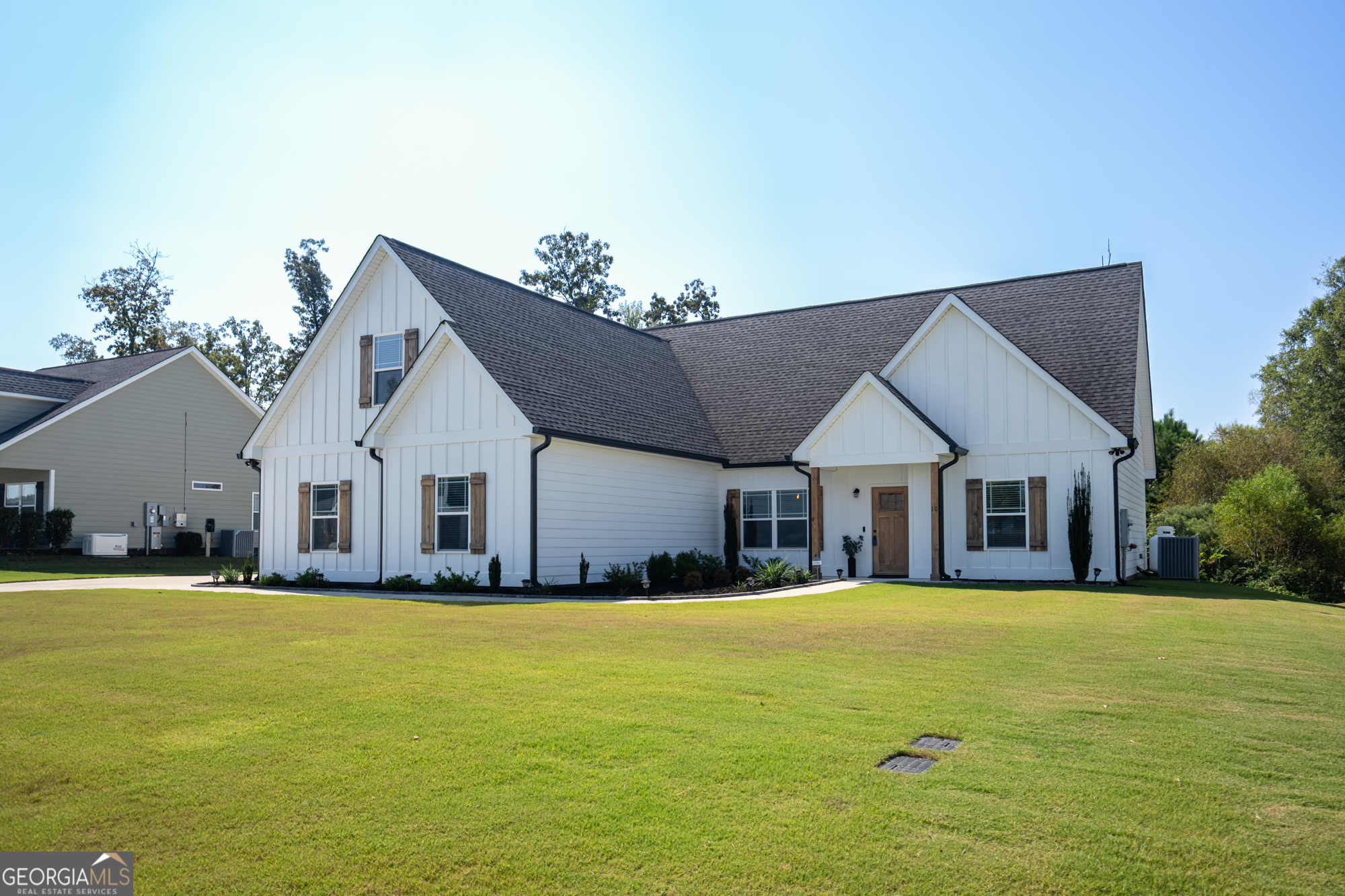 10 Oak View DR NE