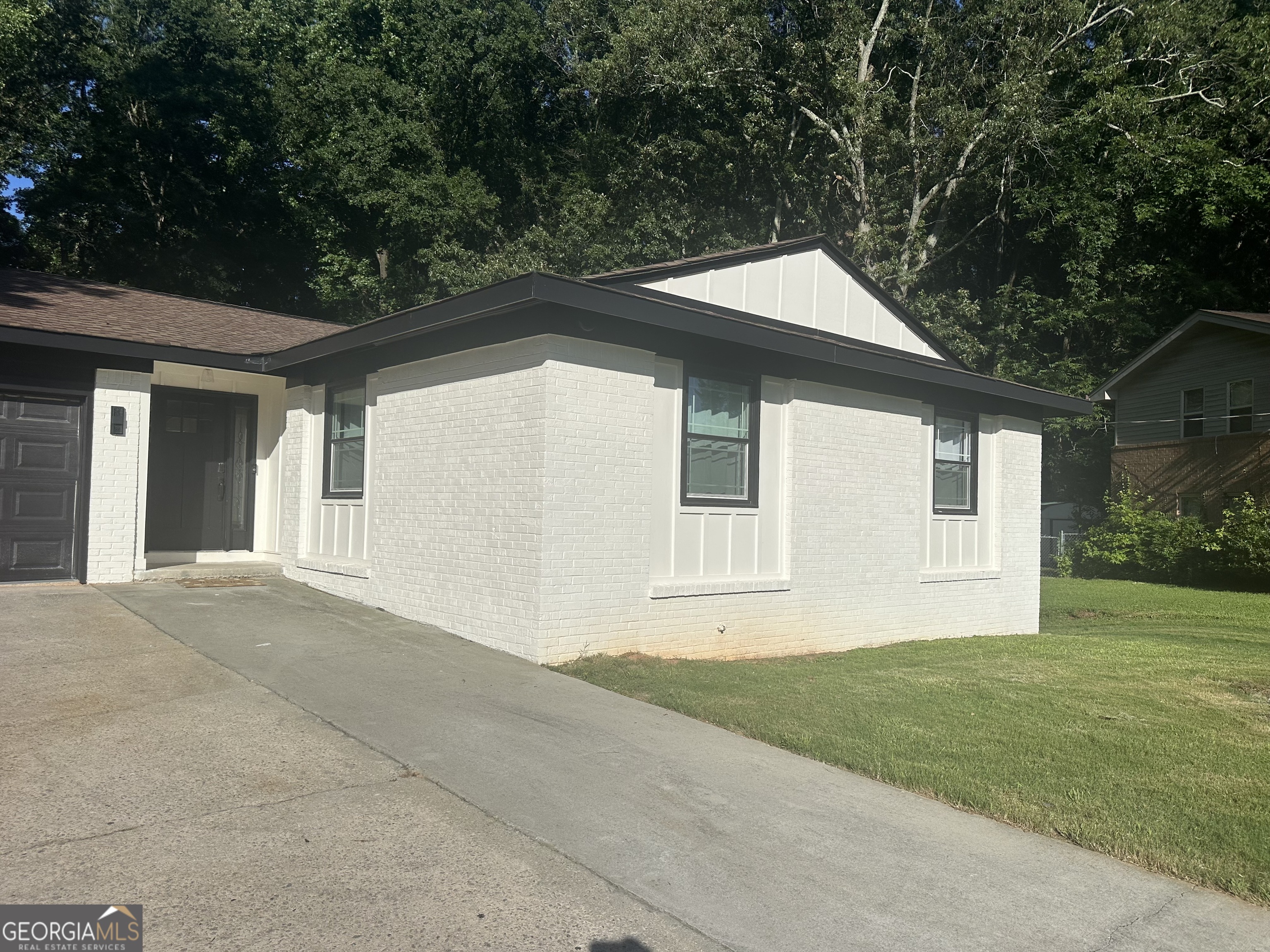 6178 Graceland CIR