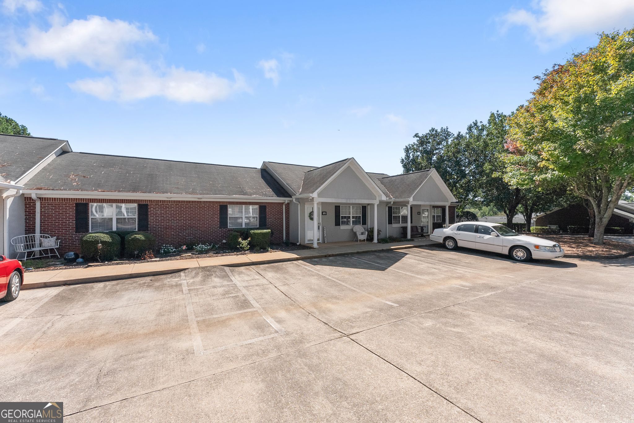 2875 Florence DR