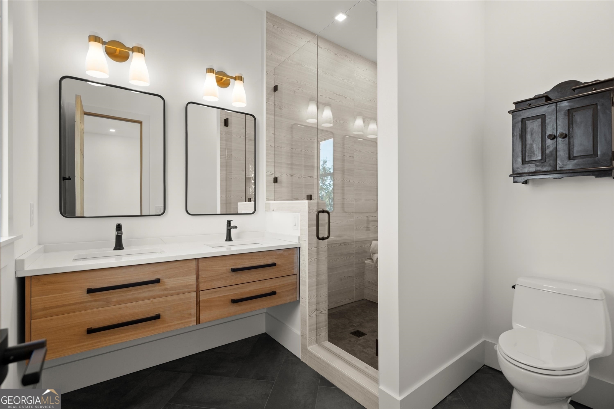 Tiger, Georgia 30576, United States, 5 Bedrooms Bedrooms, ,6 BathroomsBathrooms,Residential,Active,223158