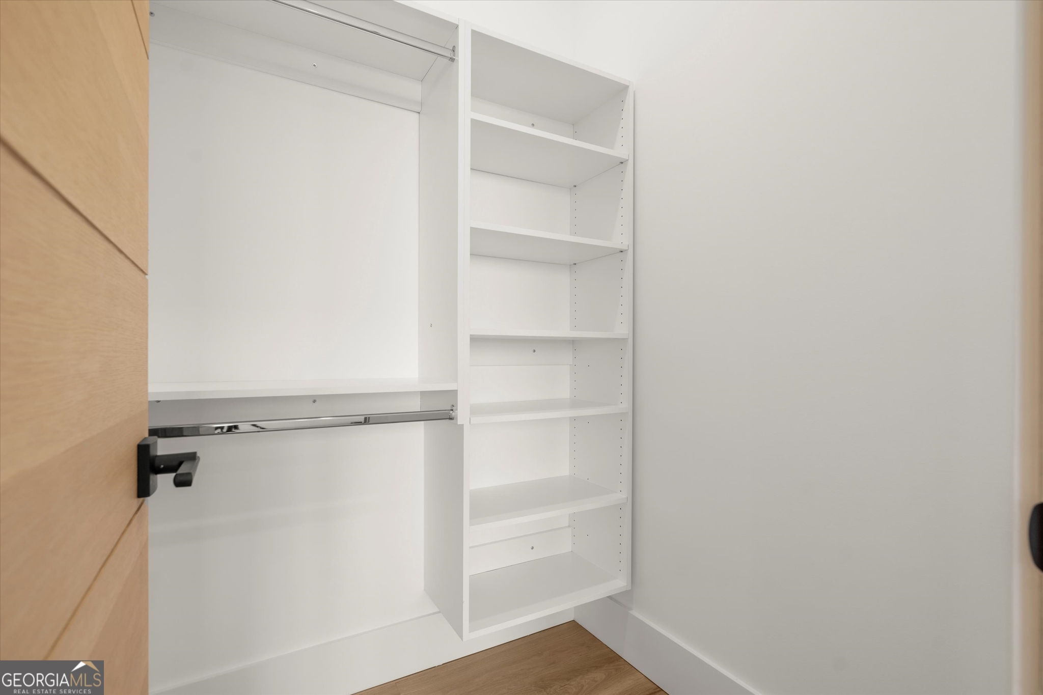 Tiger, Georgia 30576, United States, 5 Bedrooms Bedrooms, ,6 BathroomsBathrooms,Residential,Active,223158