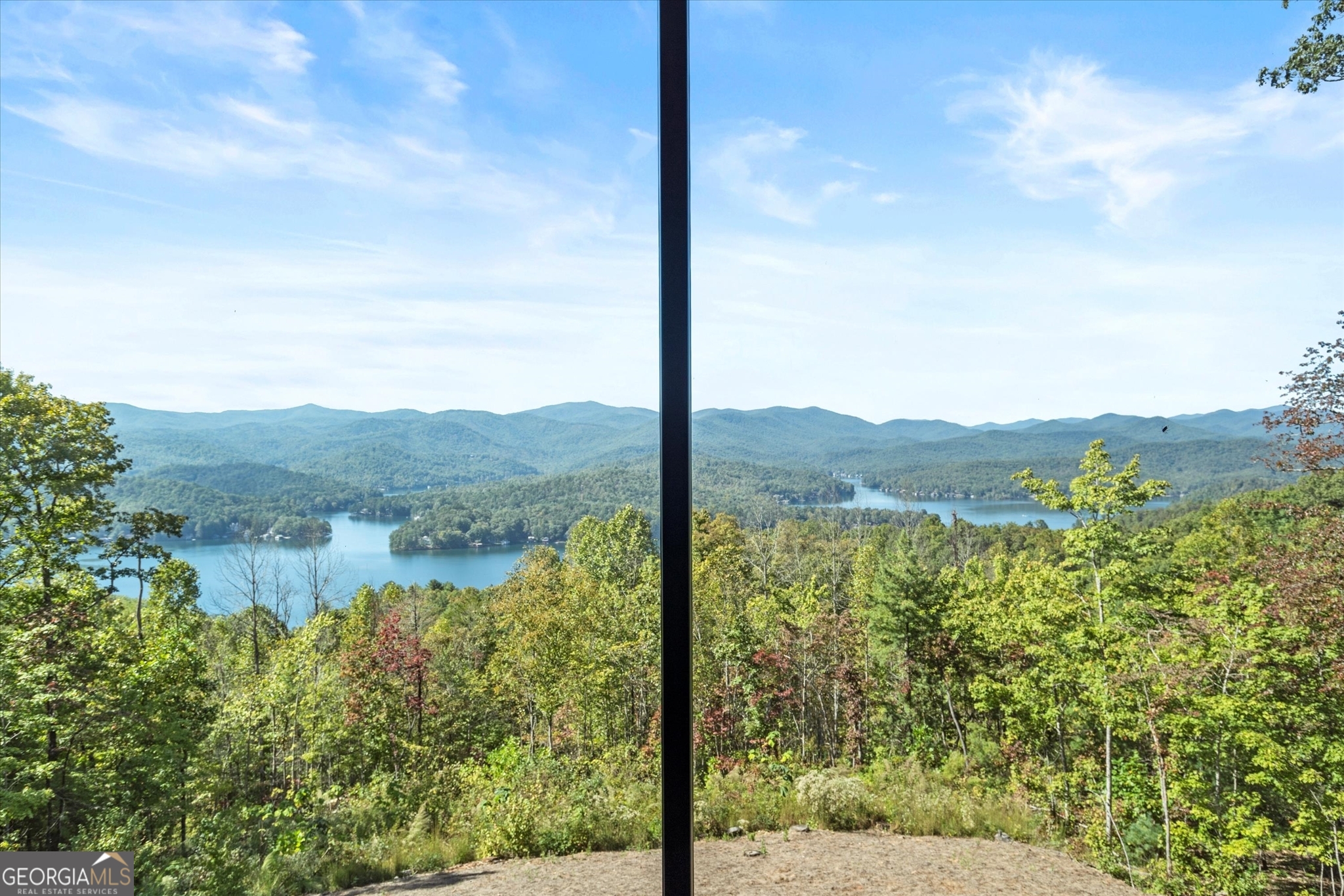 Tiger, Georgia 30576, United States, 5 Bedrooms Bedrooms, ,6 BathroomsBathrooms,Residential,Active,223158