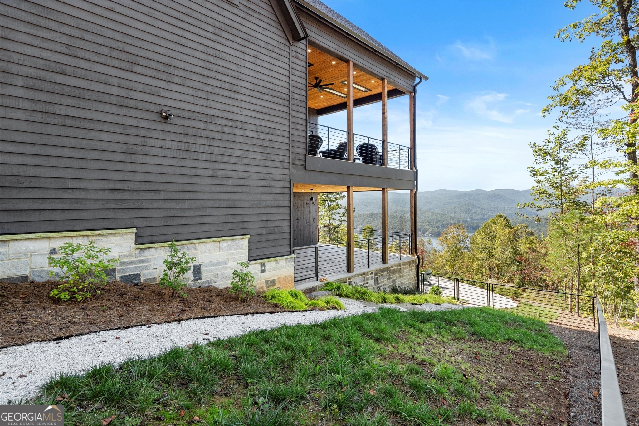 Tiger, Georgia 30576, United States, 5 Bedrooms Bedrooms, ,6 BathroomsBathrooms,Residential,Active,223158