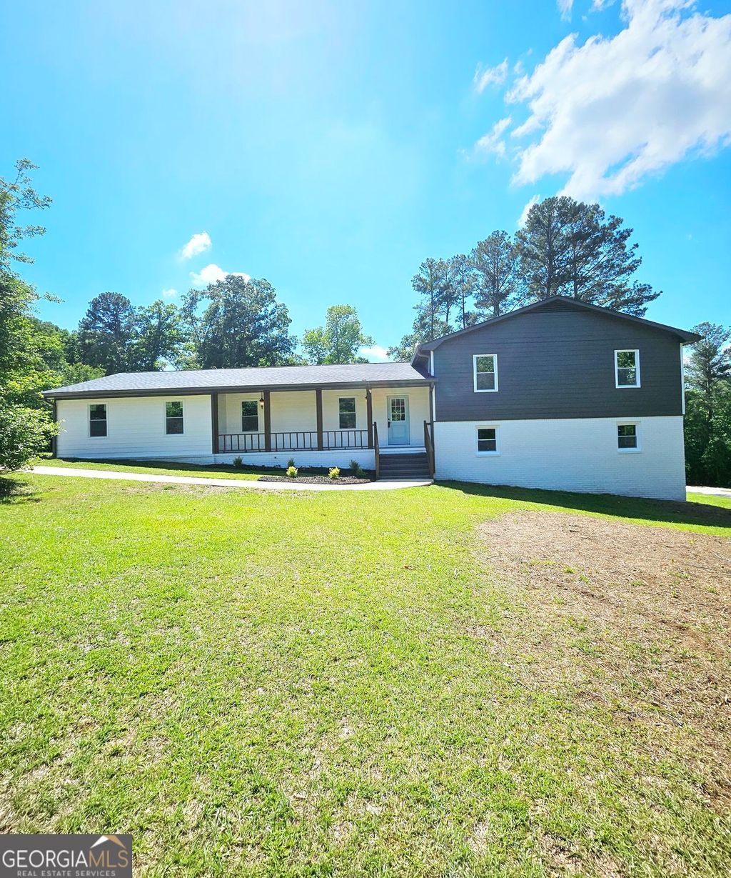 Photo of 125 Heritage Circle, McDonough, GA 30253 (MLS # 10771034)