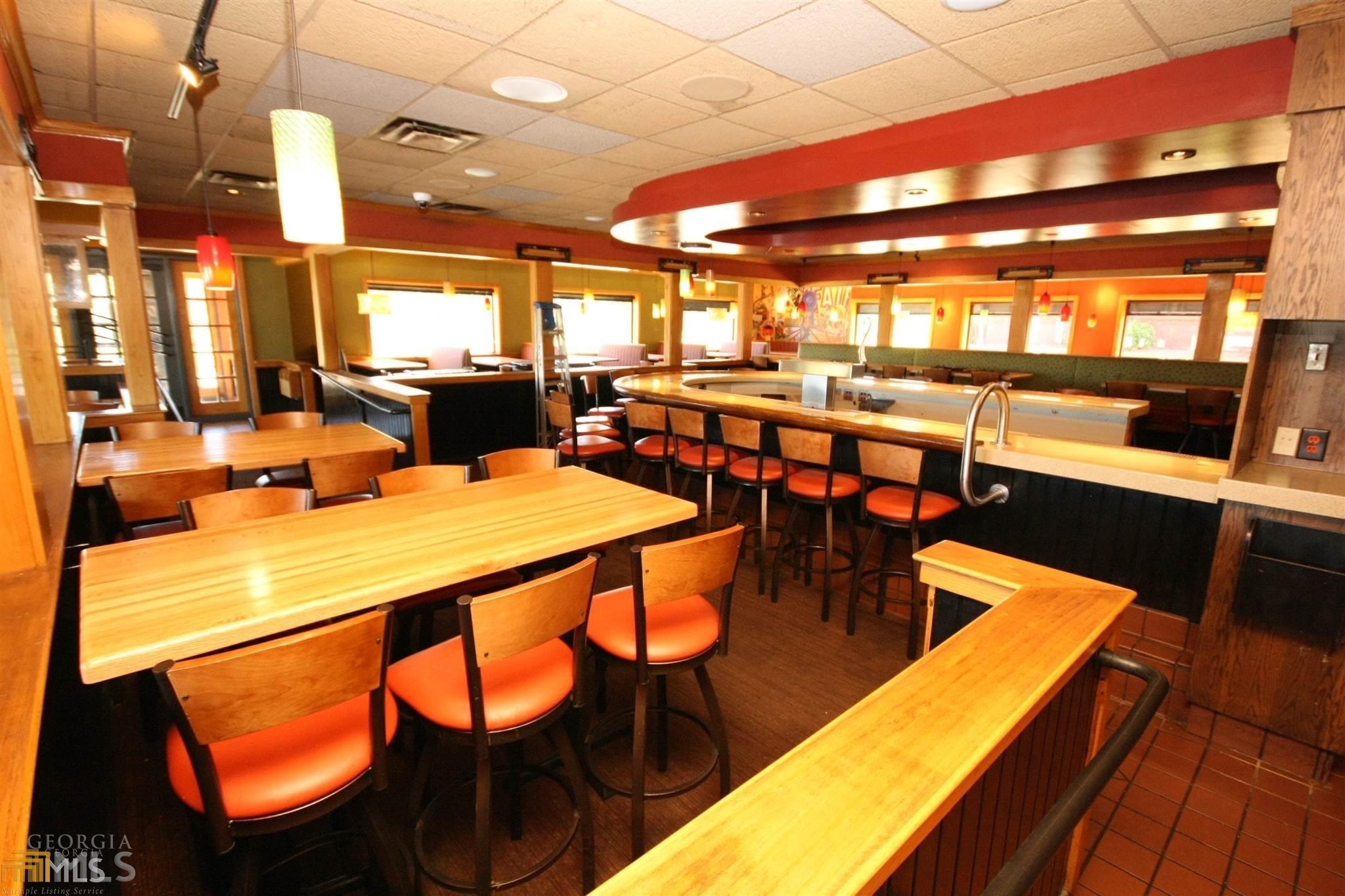 Applebees(Dark) - Commercial Sale