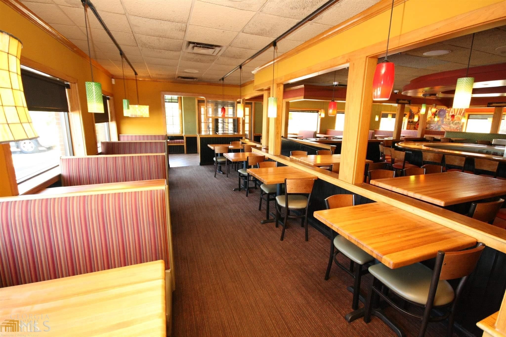 Applebees(Dark) - Commercial Sale