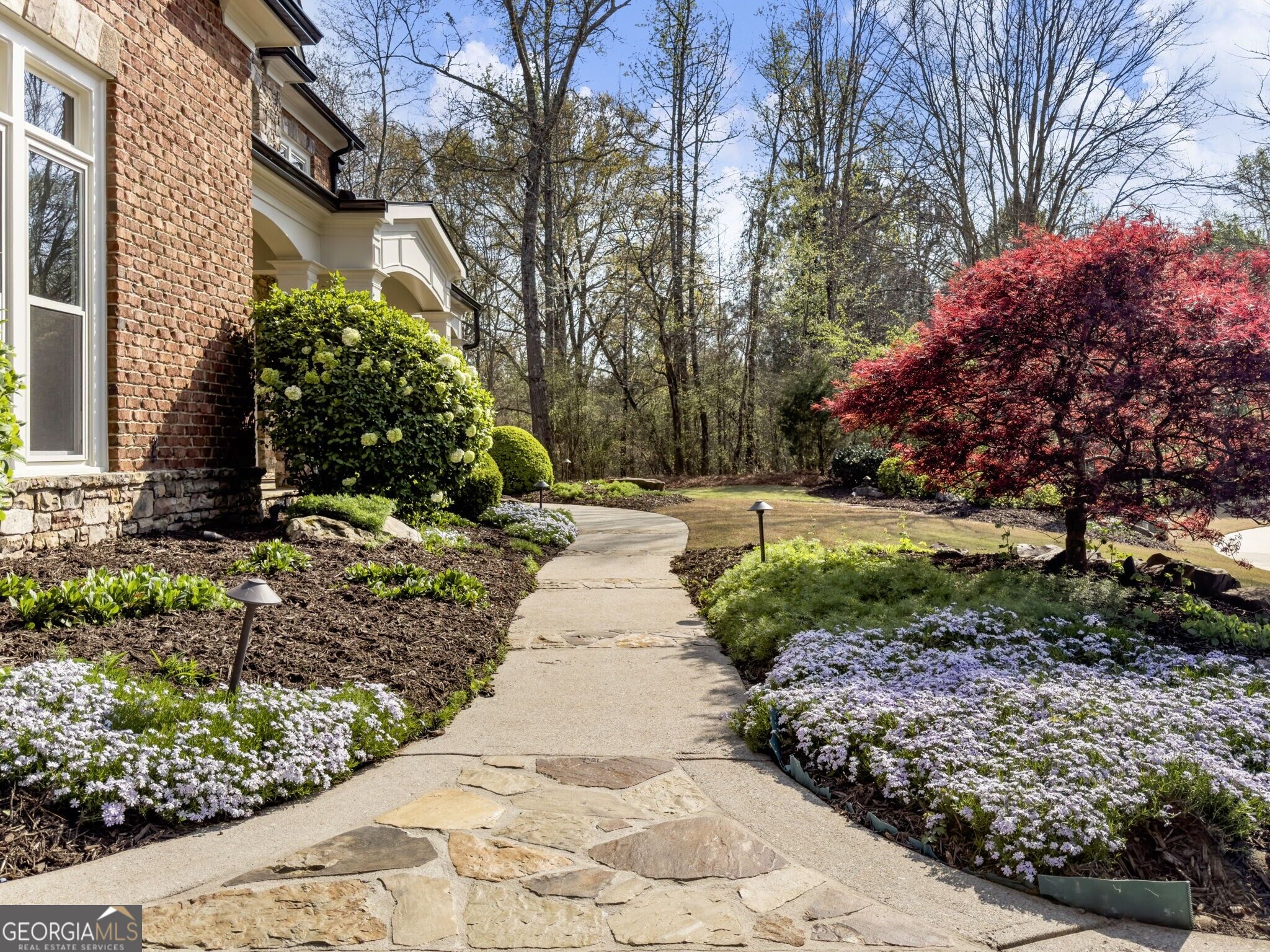 2279 Weeping Oak DR