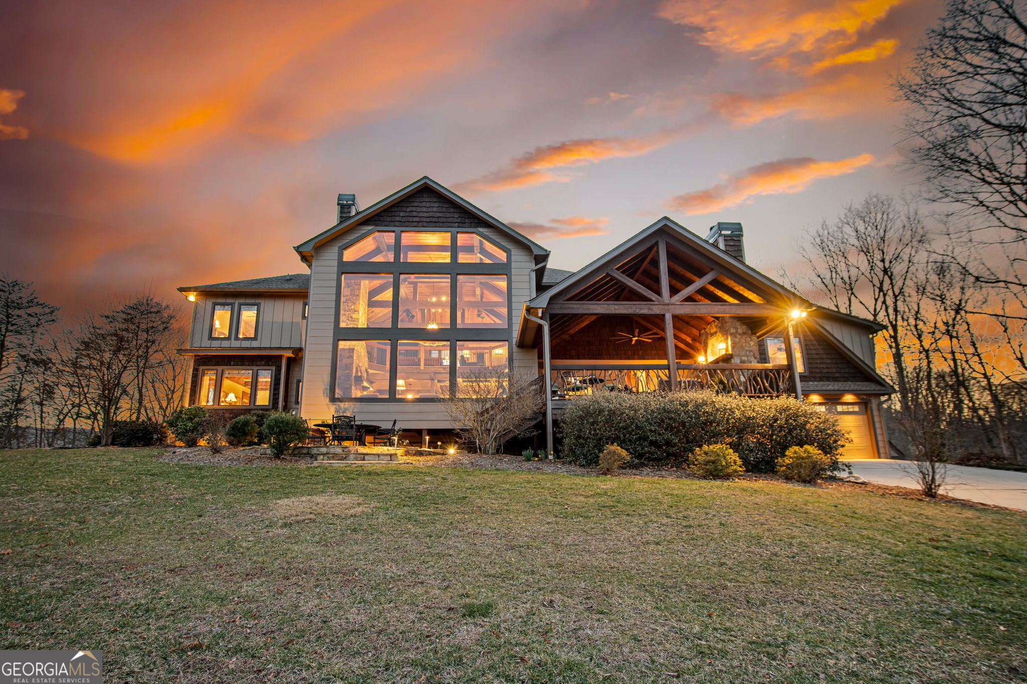 394 Snake Mountain RD