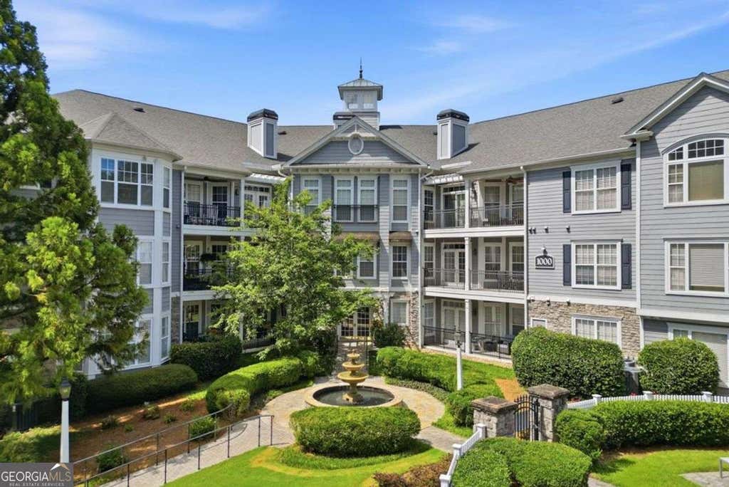 Photo of 4100 Paces Walk SE #1102, Atlanta, GA 30339 (MLS # 10809759)