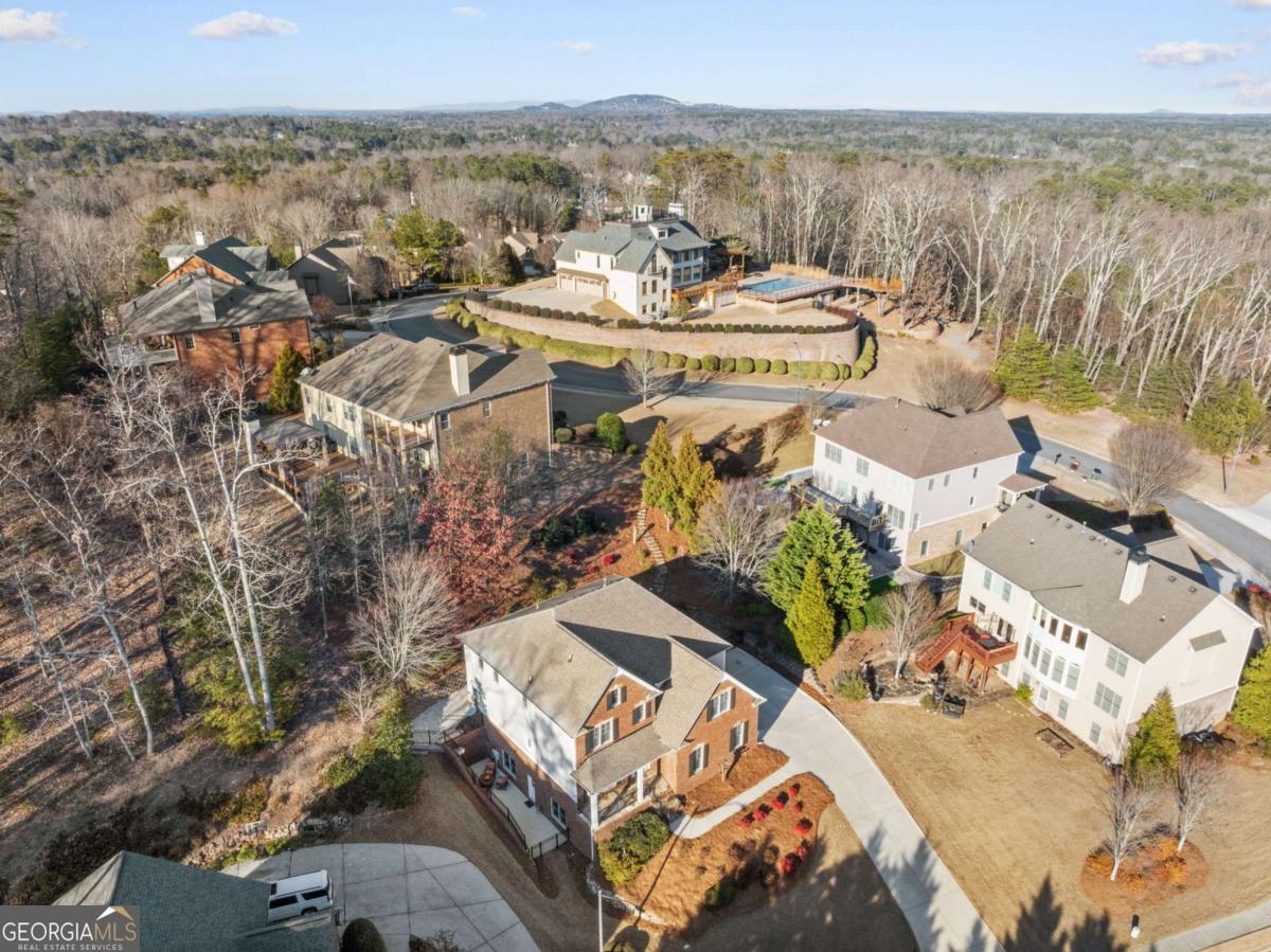The Summit at Piedmont - Residential