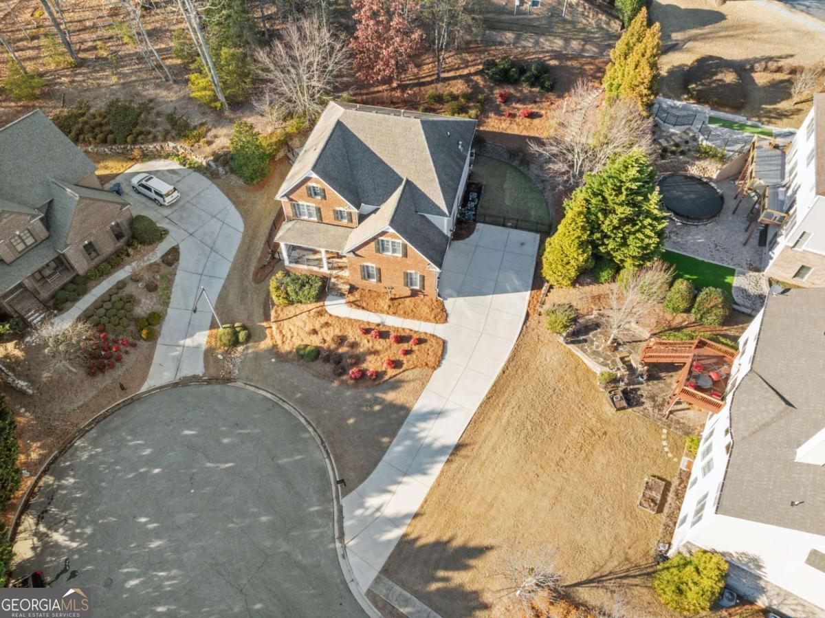 The Summit at Piedmont - Residential