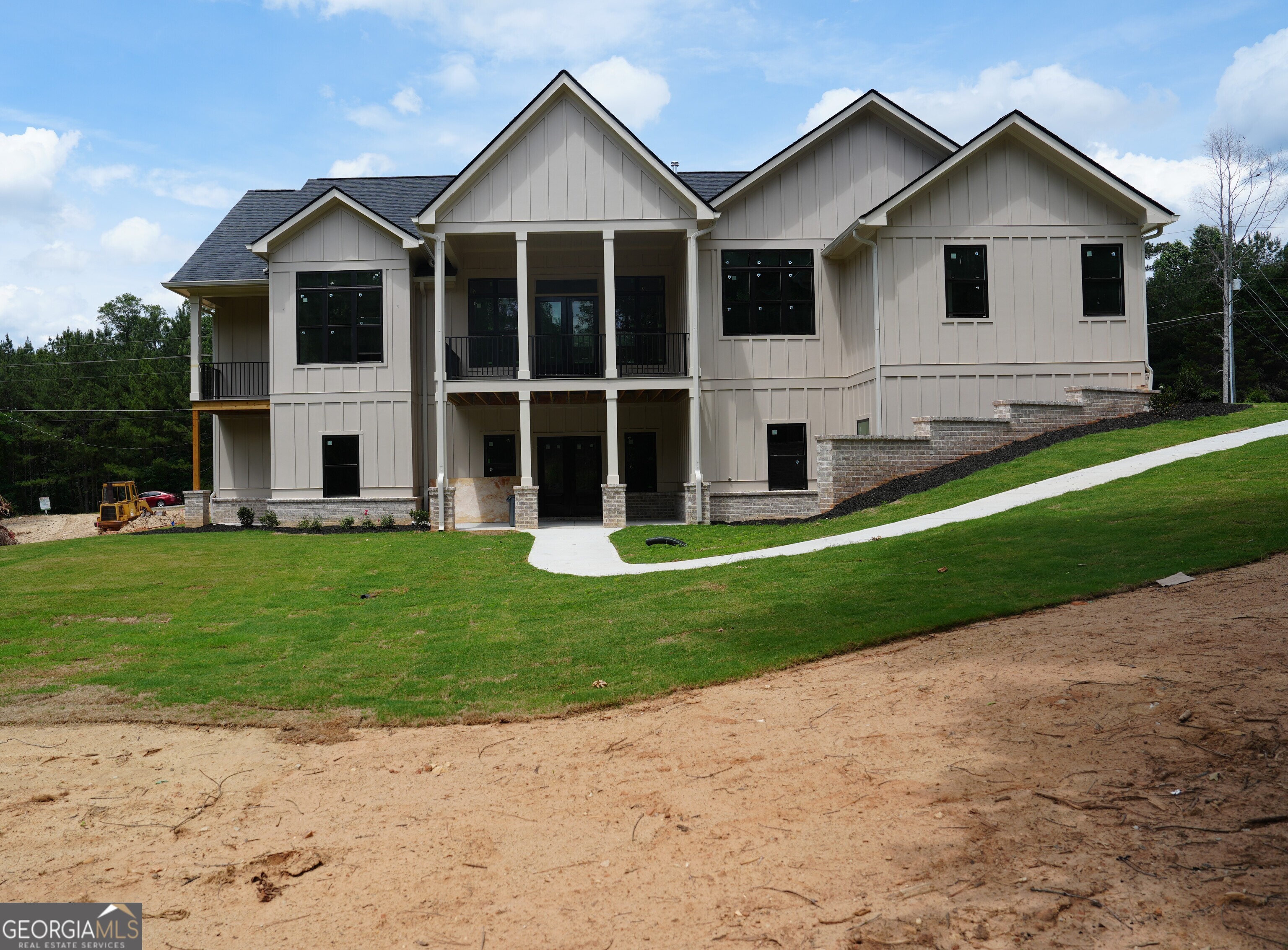 2468 NE Rockbridge RD NW