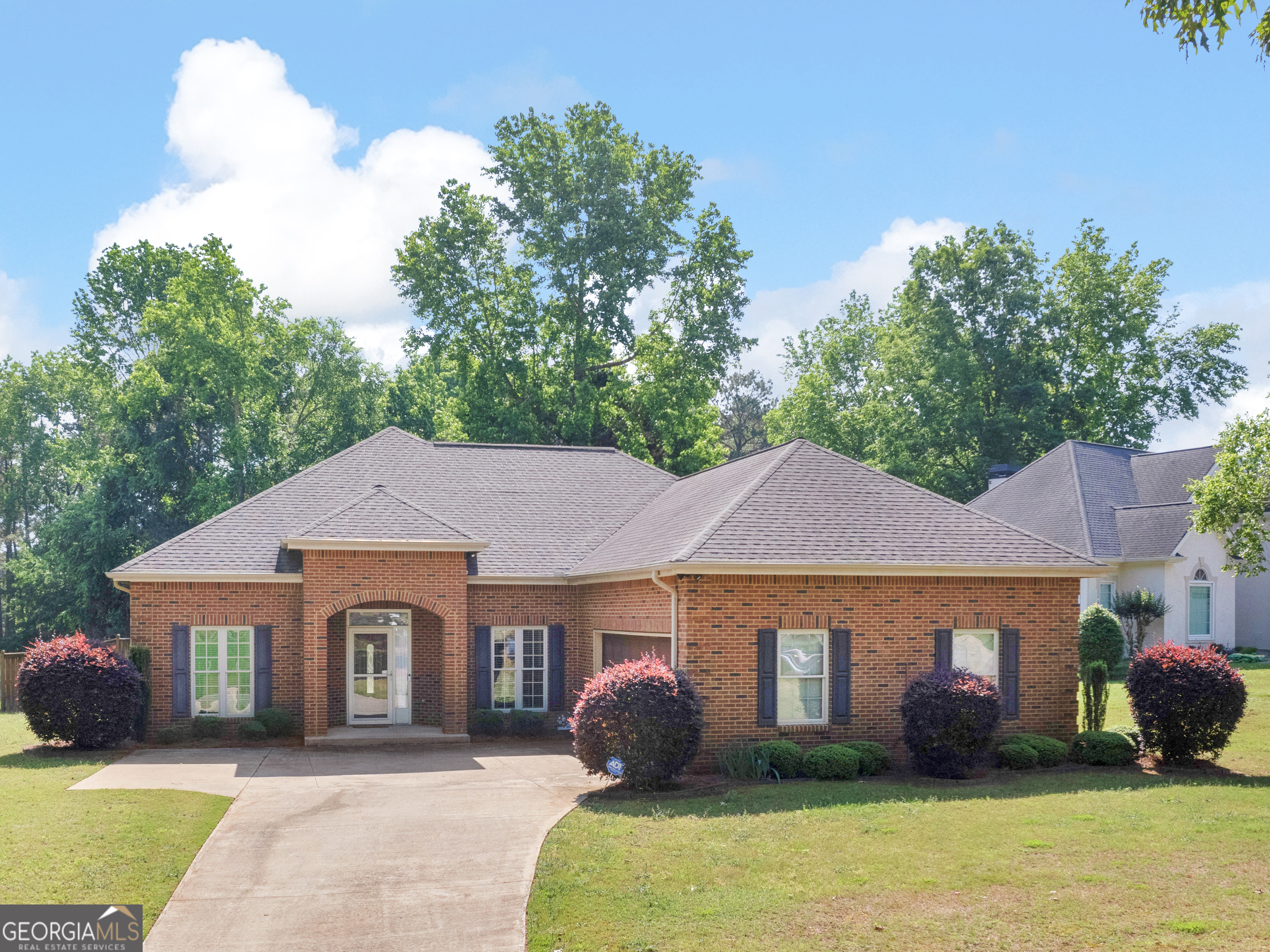 570 McGarity DR