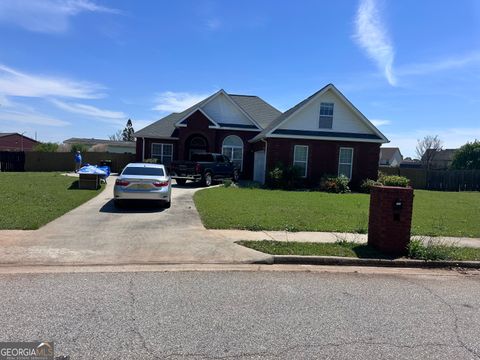 221 Loudon Hill DR Warner Robins GA 31088