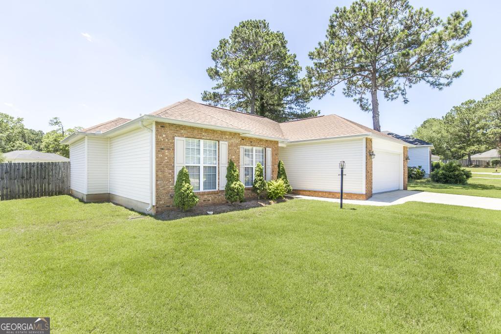 113 Castle Pines DR
