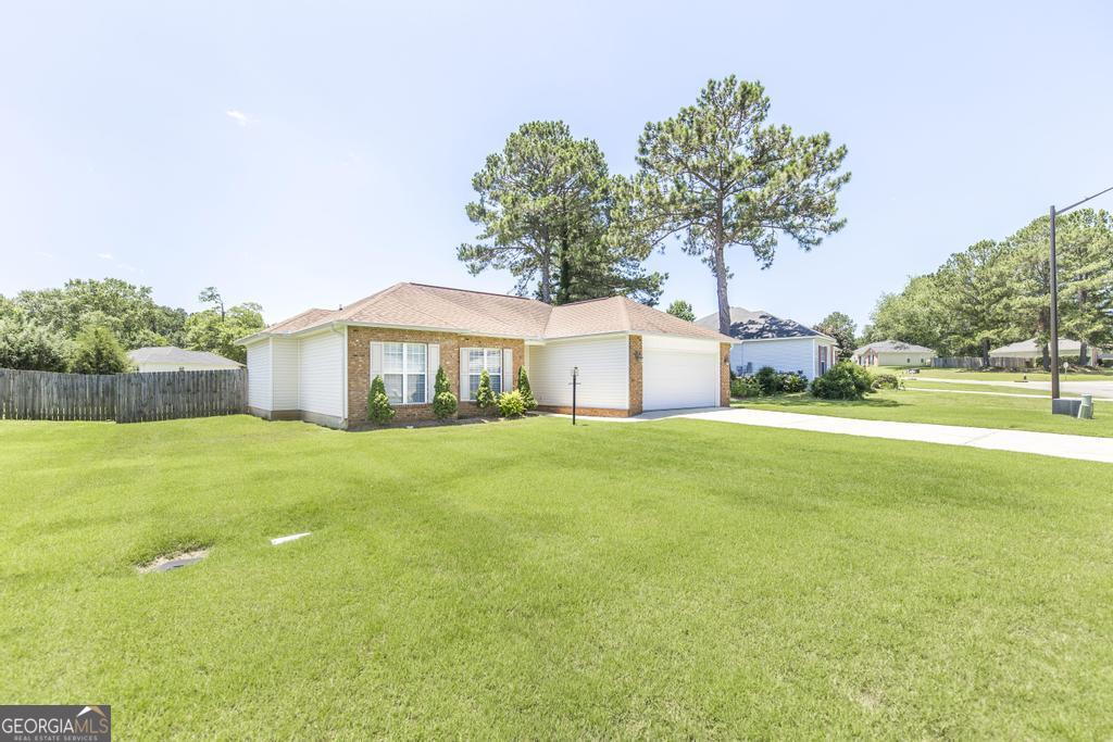 113 Castle Pines DR