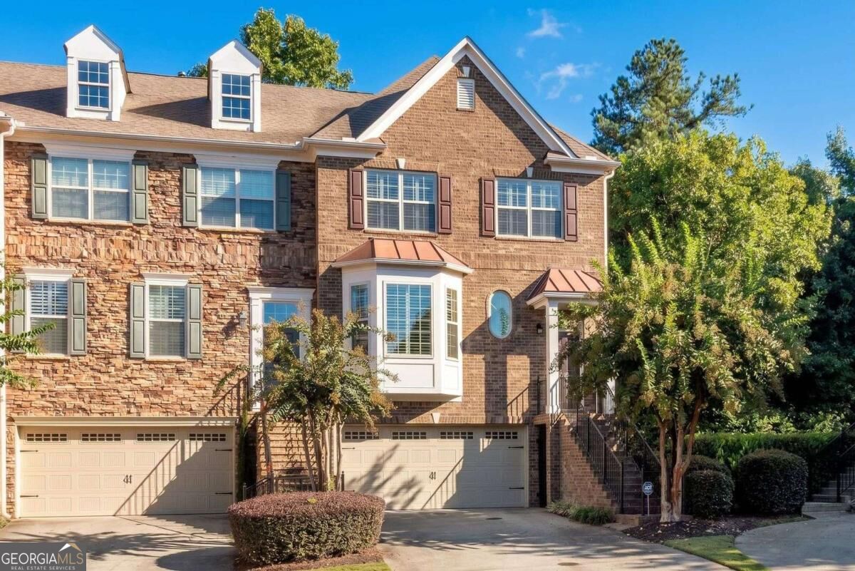 4002 Manchester CIR
