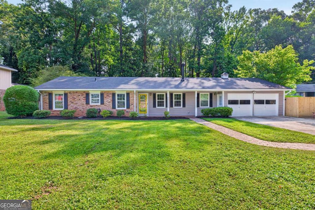 Photo of 622 Oneta Drive, Norcross, GA 30093 (MLS # 10796272)