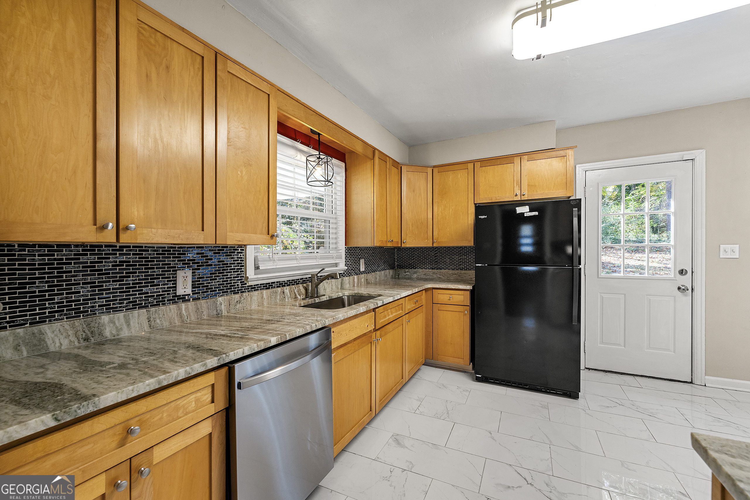 East Point, Georgia 30344, United States, 3 Bedrooms Bedrooms, ,1 BathroomBathrooms,Residential,Active,31714