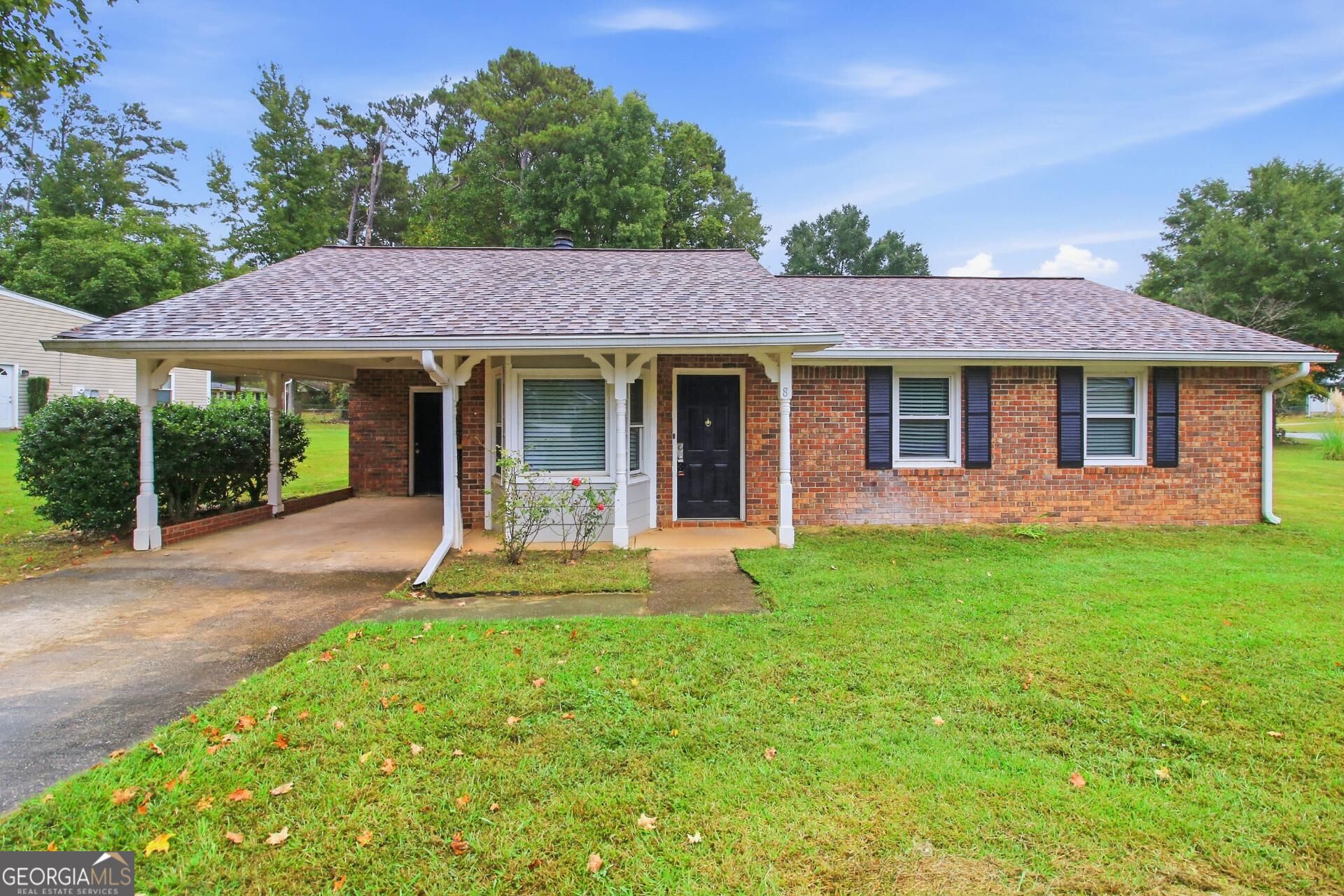 8 Silverwood DR