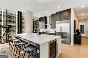 40 12th ST NE 1406