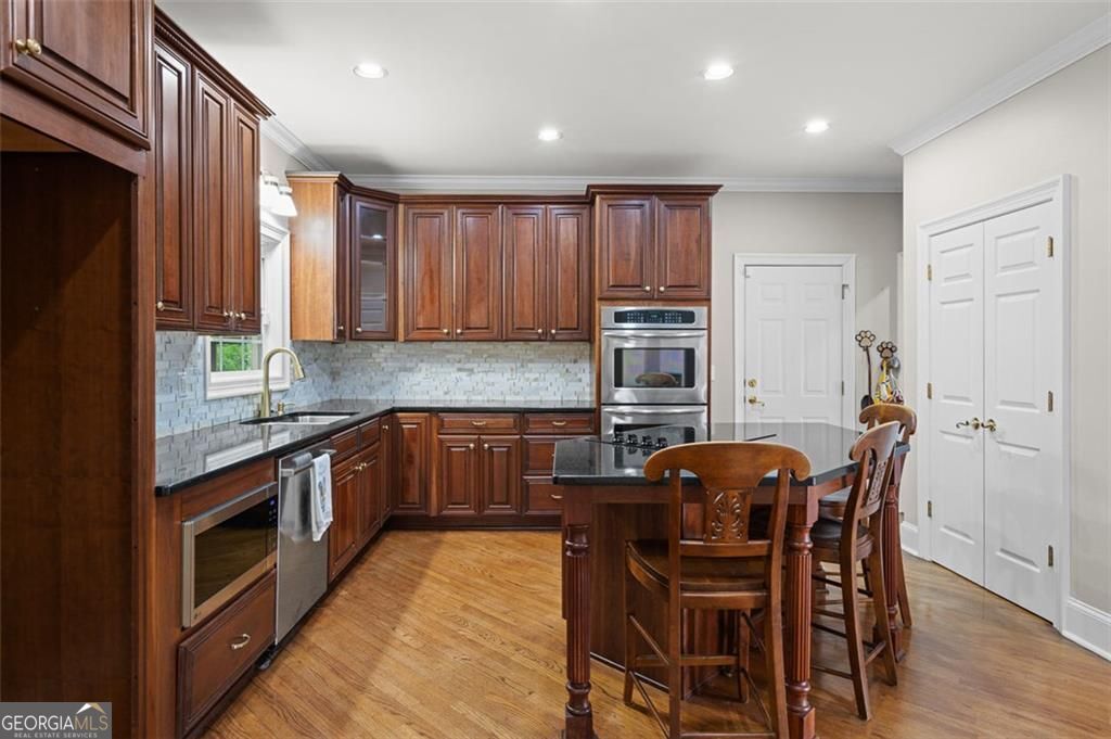 160 Torrey Pines CT