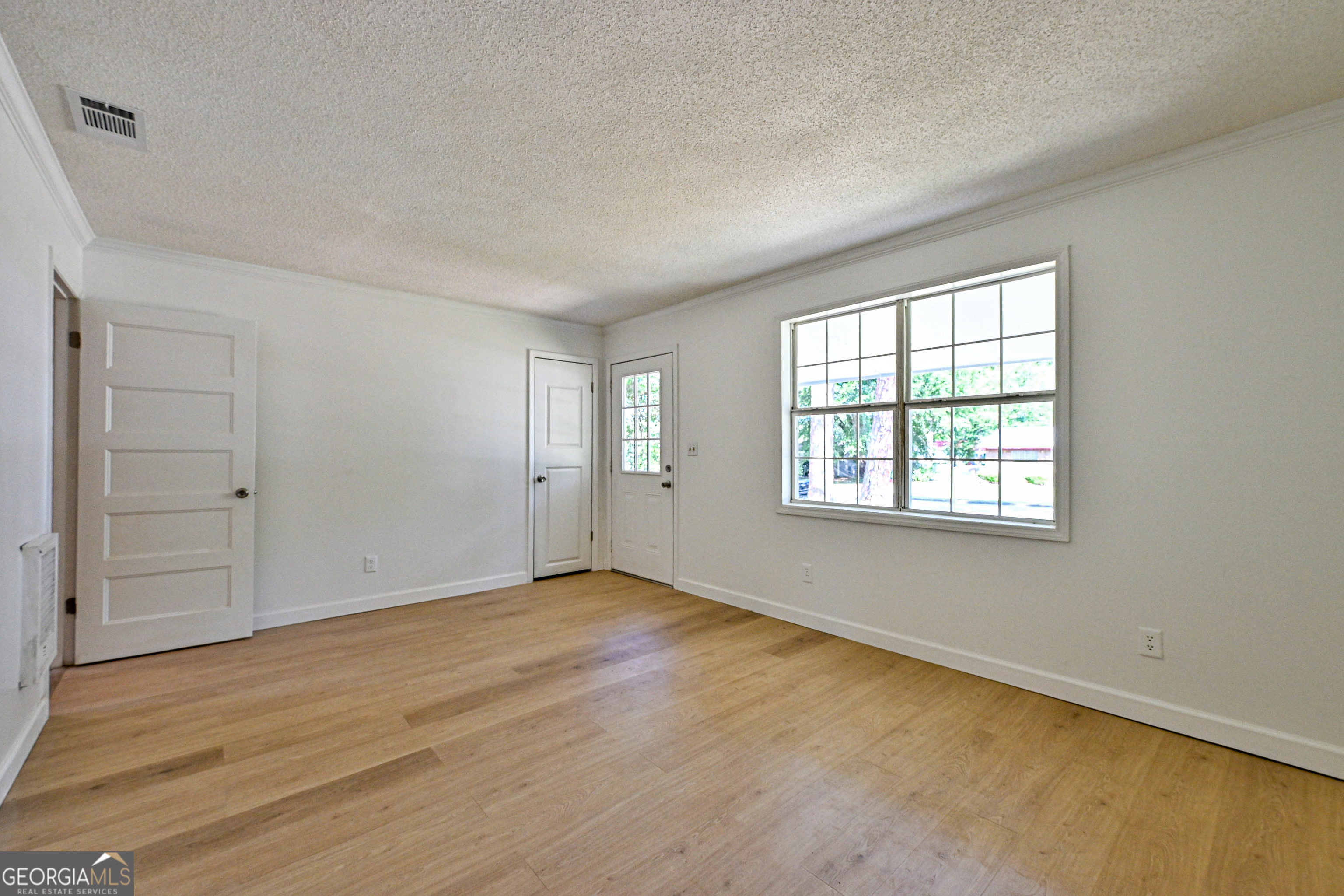 2307 Evergreen DR