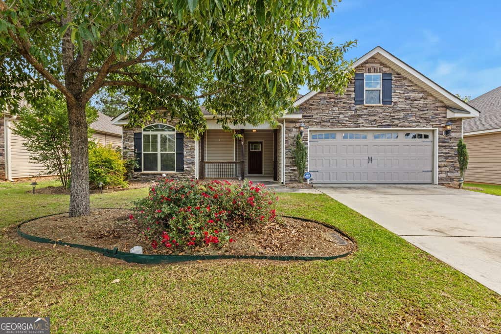 Photo of 123 Highland Point Drive, Kathleen, GA 31047 (MLS # 10808206)
