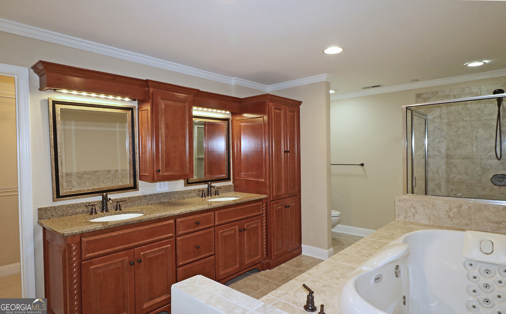 Photo 23 of 40 of 775 Mountain View TER NW townhome