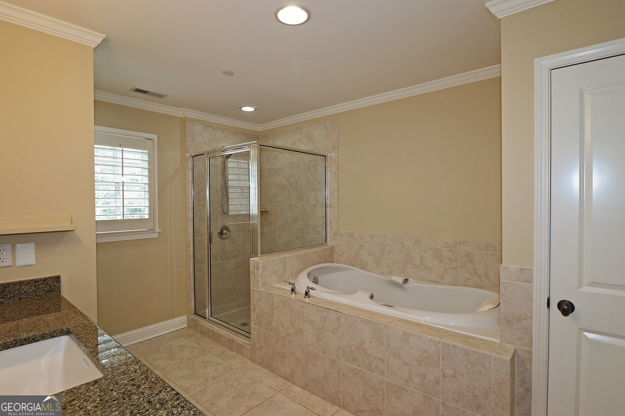 Photo 30 of 40 of 775 Mountain View TER NW townhome