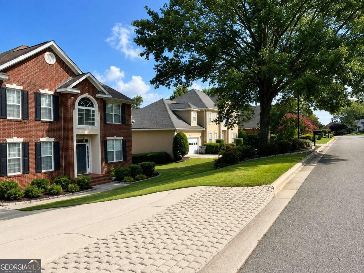 3641 Foxfire PL
