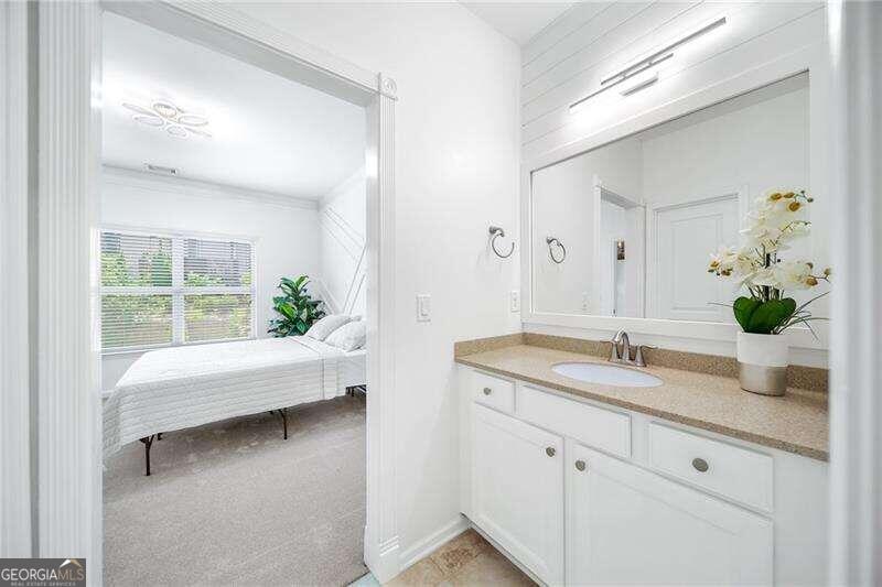 Photo 51 of 83 of 4055 Roberts Crest LN house