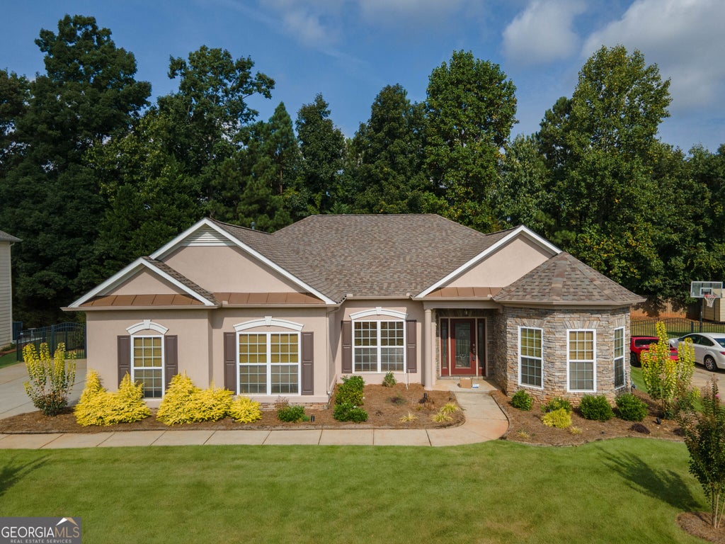 Photo of 317 Granite Way, Newnan, GA 30265 (MLS # 10845281)