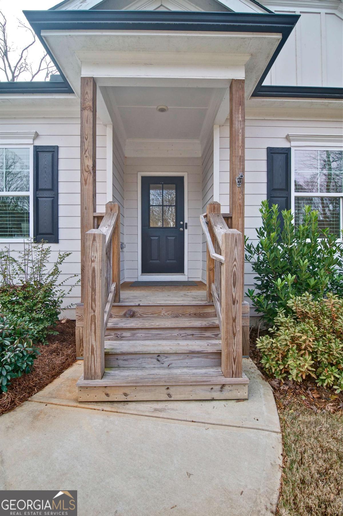 4630 SW Hemlock DR SW