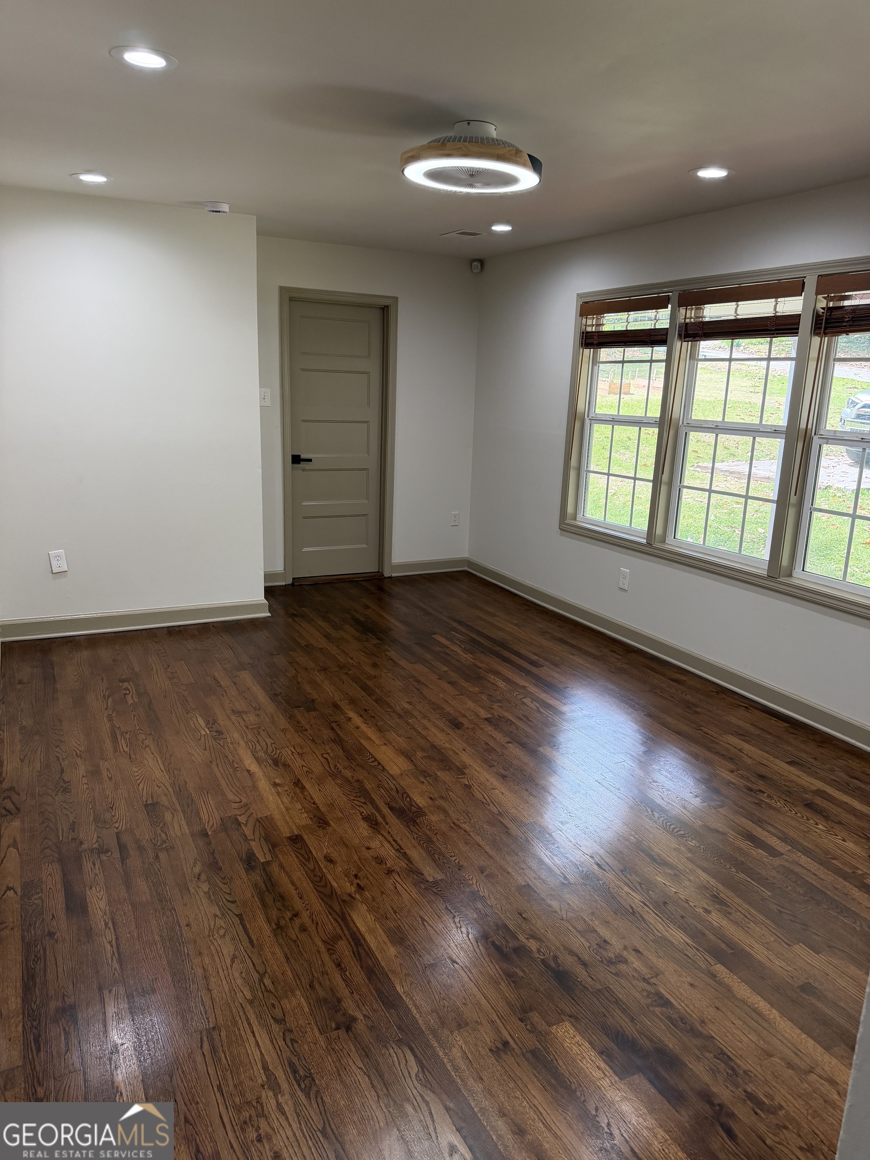 3576 Orchard CIR