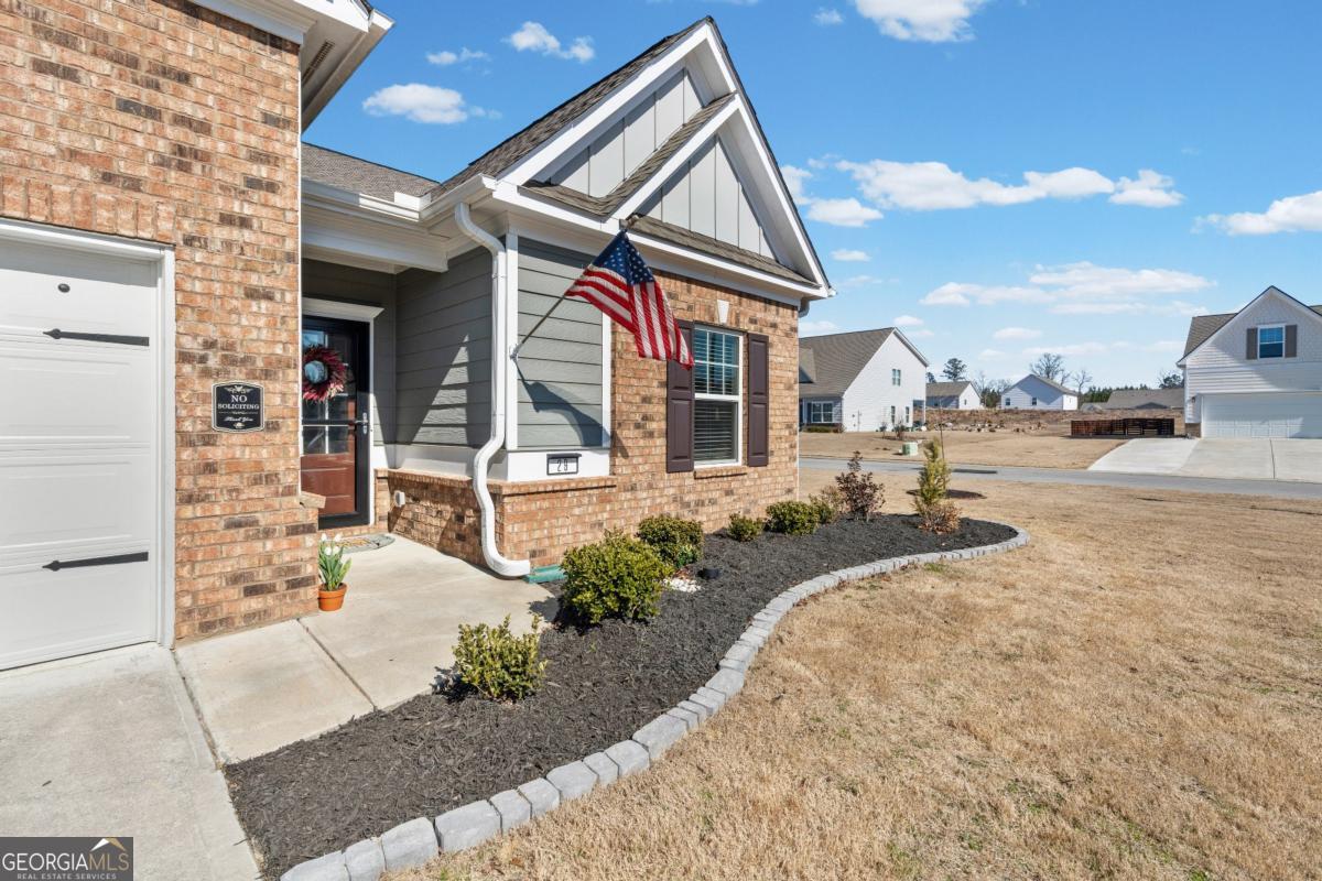 29 Sleepy Oaks TRL NE